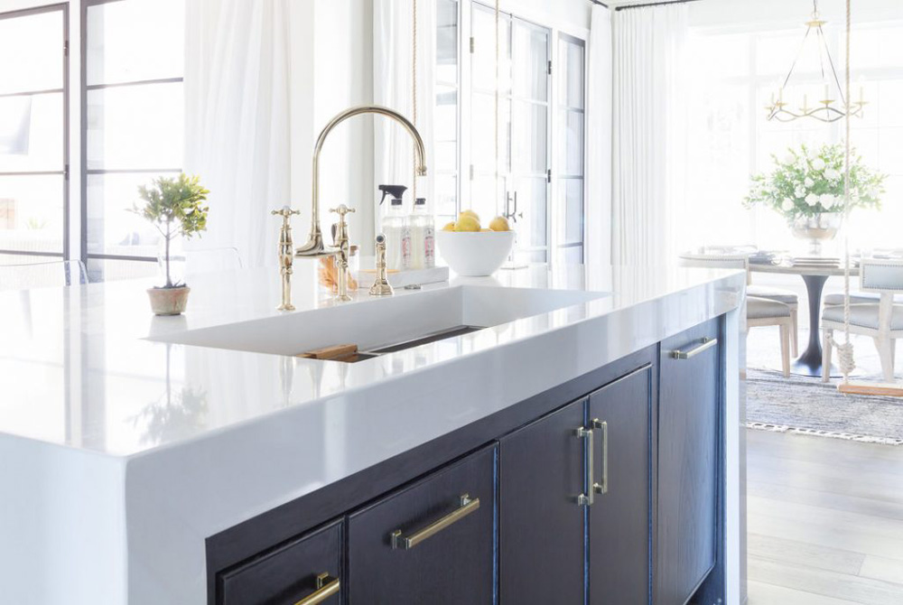 Read more about the article Sleek Surfaces: Elevate Your Space with Modern Countertop Solutions